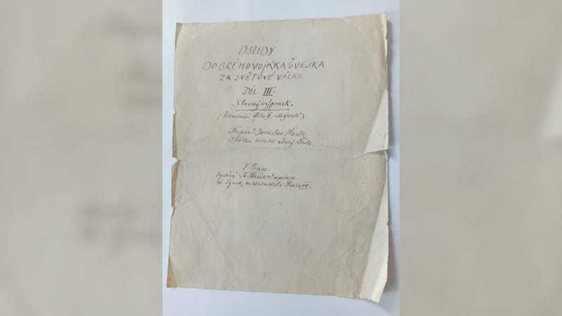 Mimořádný nález: Byl objeven rukopis Haškova Švejka. Devadesát let si jej v archivu nikdo nevšiml