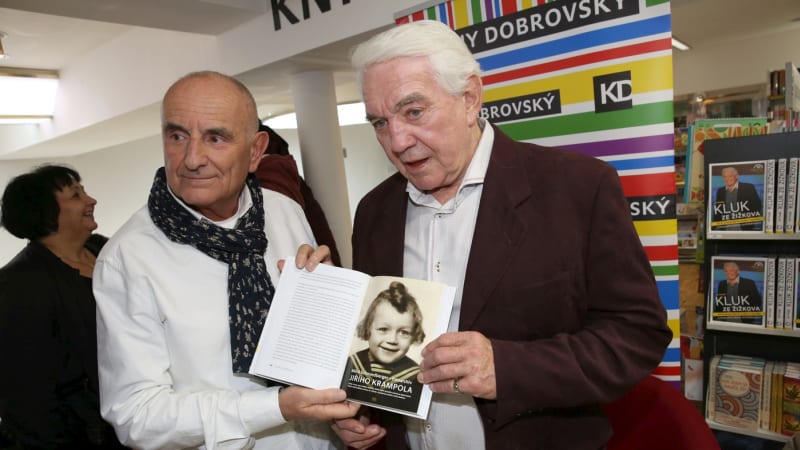 Druhé poslední rozloučení s Jiřím Krampolem: Spor o obřad oblíbeného baviče pokračuje