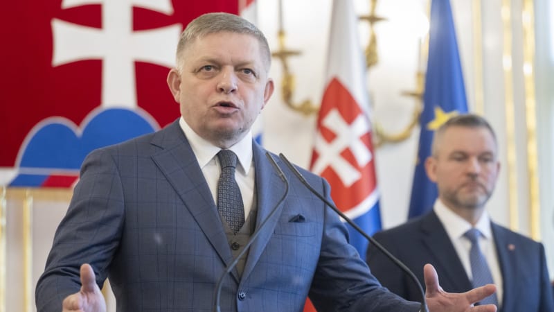 Fico se sejde se Zelenským. Předtím navštíví Čínu, kde bude jednat i s Putinem