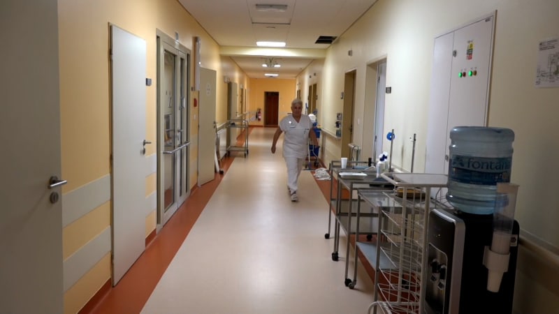 Praha bojuje se žloutenkou, počet případů dramaticky roste. Vše může zhoršit škola