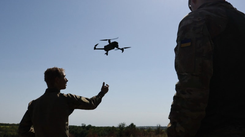 Ukrajinci nasadili proti Rusům masově novou zbraň. Balony se objevily až nad Moskvou