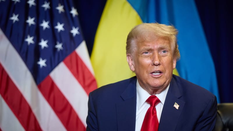 Trumpův ministr obrany svolal elity armády. Kritizoval „tlusté generály“, vousáče a woke kulturu