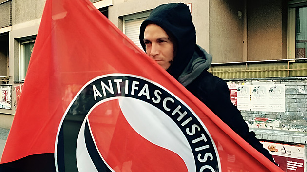 Teror, či boj s fašisty? Trump označil Antifu za teroristy. Nebezpečné gesto, říká expert