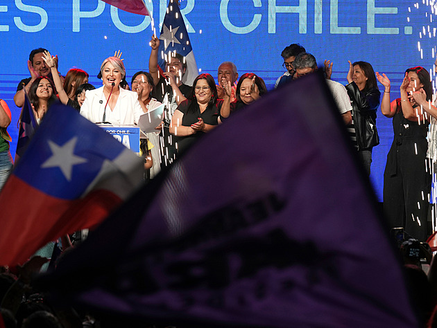 Ve druhém kole volby prezidenta v Chile se střetne komunistka s obdivovatelem Pinocheta