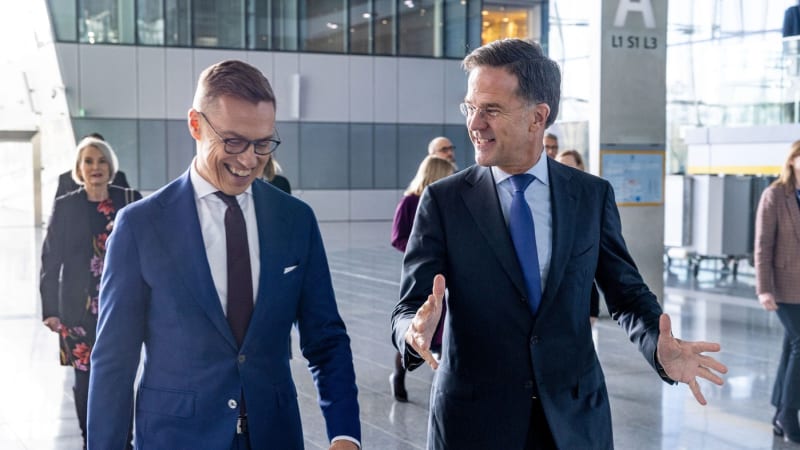 Poslední naděje Kyjeva? Muži, kteří musí zlomit Trumpa: Parťák na golf či charismatický řečník