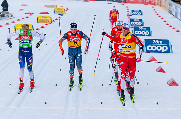 Klaebo vyhrál sprint v Trondheimu, jako první lyžař v historii má 100 triumfů v SP