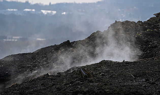 Sanace, odpadová linka a sarkofág. Účet Heřmanické hořící haldy bude v miliardách
