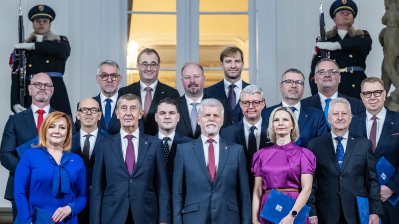 ON-LINE: Pavel jmenoval Babišovu vládu. Odmítneme zelené daně a migrační pakt, řekl šéf ANO
