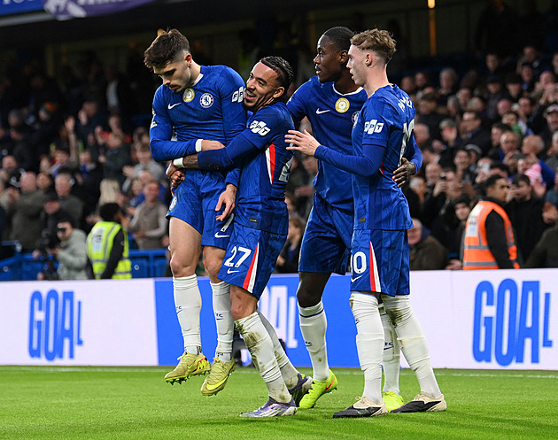 ONLINE: Chelsea hraje na Newcastlu, pak nastoupí City proti West Hamu či Arsenal