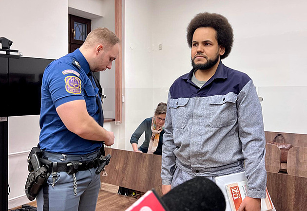 Feri zůstává ve vězení. Soud zamítl žádost o propuštění, expolitik čelí další obžalobě