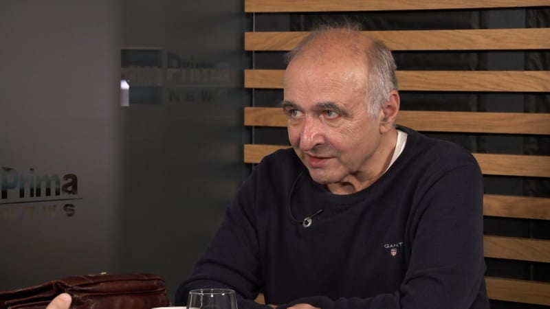 Mrázek zemřel hodně rychle, byly tam potrhané orgány. Detektiv vzpomíná na kmotrovu vraždu