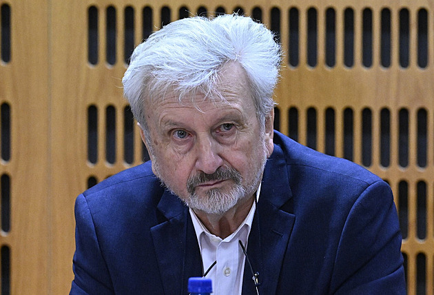 Státní zástupkyně chce pro Cimického pět let vězení, obhájce žádá zproštění