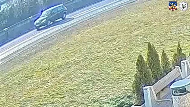 Senior najel na D6 do protisměru. Policisté hledají svědky nebezpečné jízdy