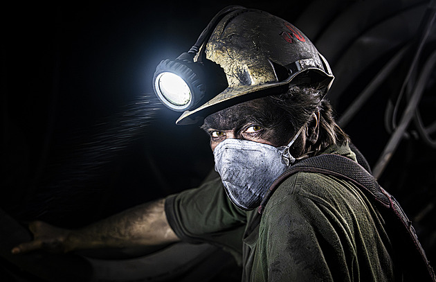 OBRAZEM: V dolech se rubalo, oddávalo i umíralo. Teď těžba po 250 letech končí