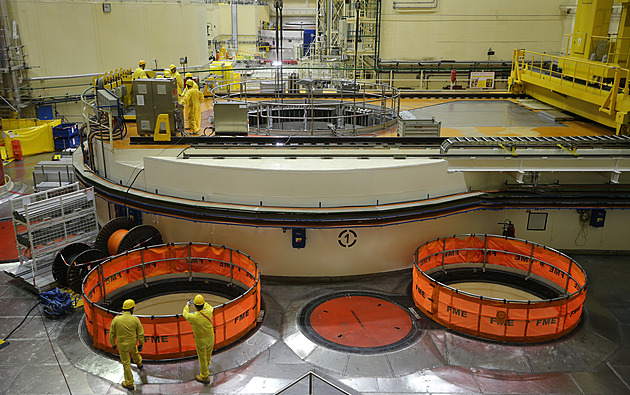 Modernizace strojoven, údržba parogenerátorů i AI. Dukovany stojí miliardy