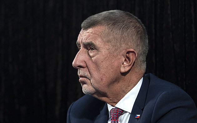 Konečně získal souhlasy a vyřešil střet zájmů. Babiš převedl Agrofert do fondu
