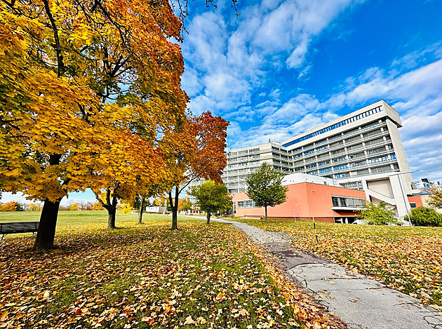 Problém ve znojemské nemocnici bobtná, po primáři chce odejít i sedm internistů