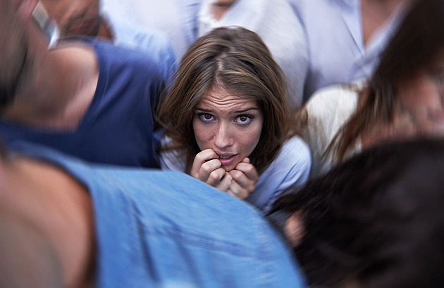 Mají rádi lidi, ale v davu jsou za outsidery. Seznamte se s otroverty