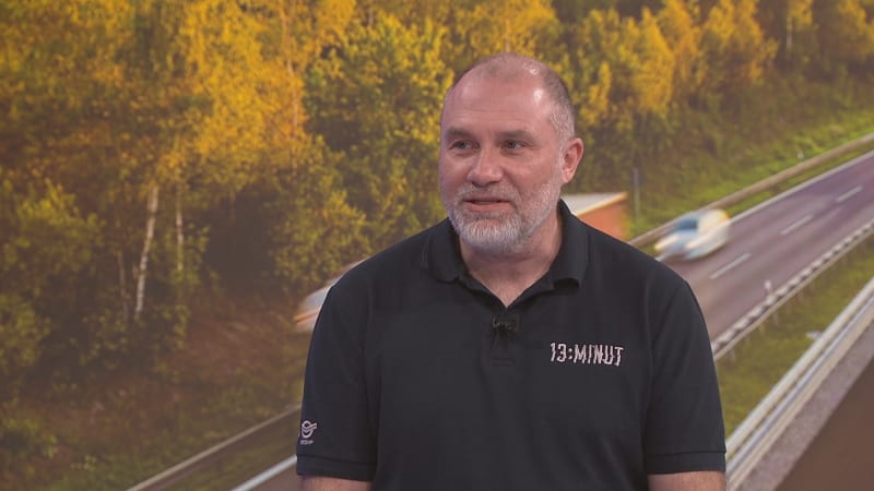 Expert: Přezutí na letní pneumatiky zachraňuje životy. Zmínil nejrizikovější měsíc na dálnicích
