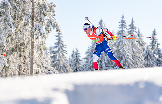 Biatlon ONLINE: Vytrvalostní závod v Kontiolahti, Češi na střelnici zatím chybují