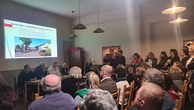 Jste samozvanci! Rozpolcené Vážany se hádají kvůli odtržení od Kroměříže