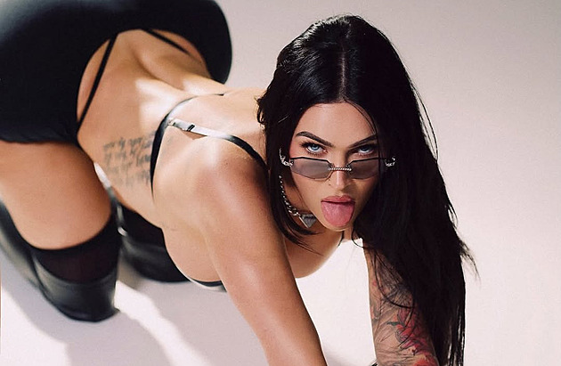 Megan Foxová slaví velký návrat díky sexy fotkám, opět mluví o své bisexualitě