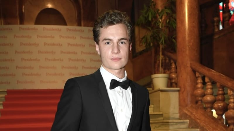 Smrt v rodině Oskara Hese: Zemřel mu dědeček Jindřich. Je tu po něm prázdno, truchlí manželka