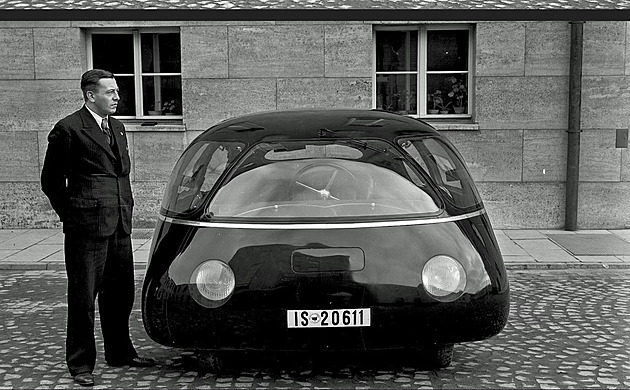 Příběh ztraceného vejce. Aerodynamické posvícení předběhlo svou dobu