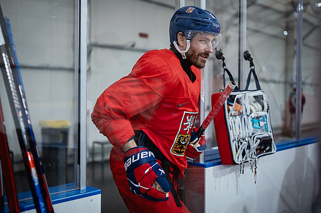 Kempný se po roce vrací do extraligy. Hokejově mi Švédsko pomohlo, říká