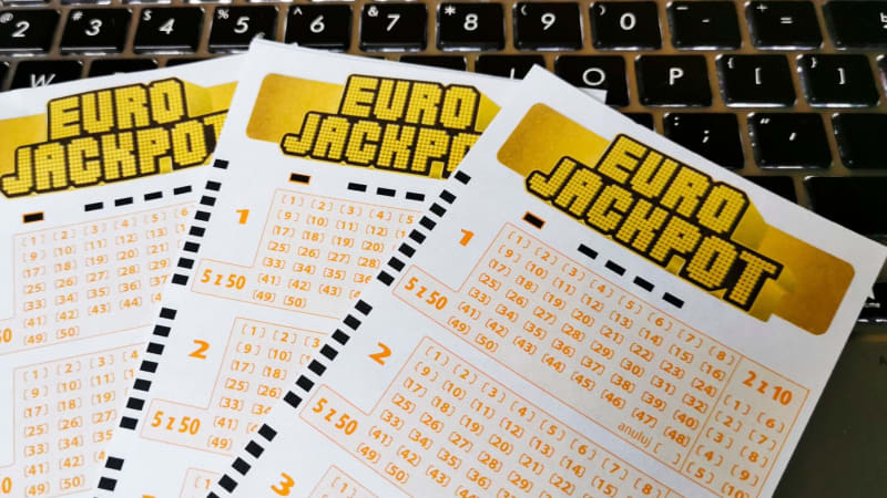 Němec vyhrál miliony, před slosováním však zemřel. Rodině peníze zachránil podstatný detail