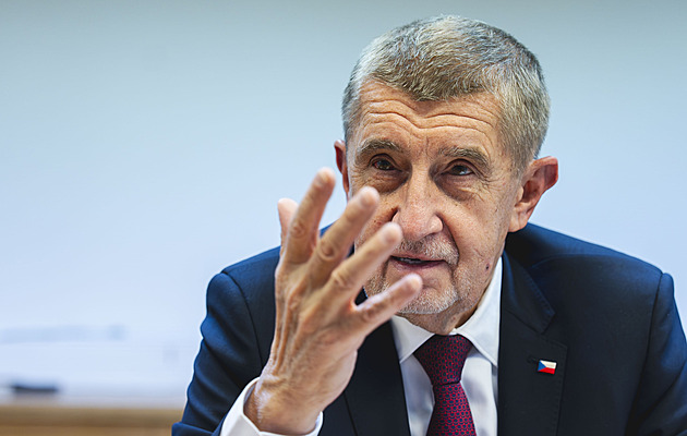KOMENTÁŘ: Realismus místo morálního pozérství, píše Babiš o zahraniční politice