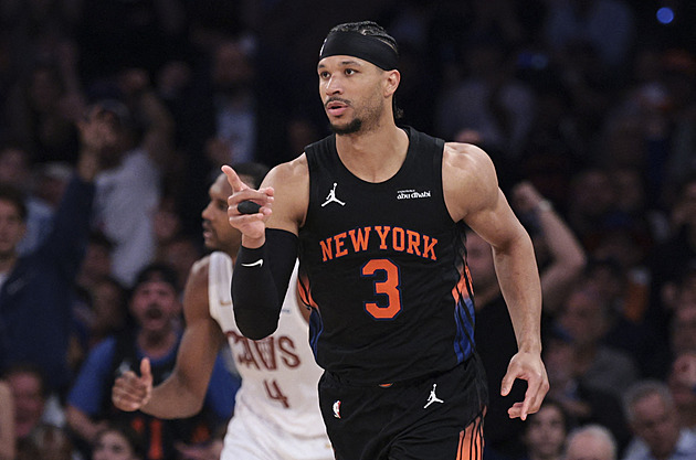 Knicks dál sviští Východem. Druhý bod jim zajistil Hart, Cleveland musí zabrat doma