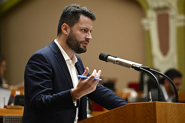 Udělal jsem chybu v registru, ale vše je legální, hájí „zatajené“ byty Prokop