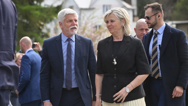 Eva Pavlová navrhuje poplatek za stáří? Odborníci hodnotí zákeřnou kampaň proti první dámě
